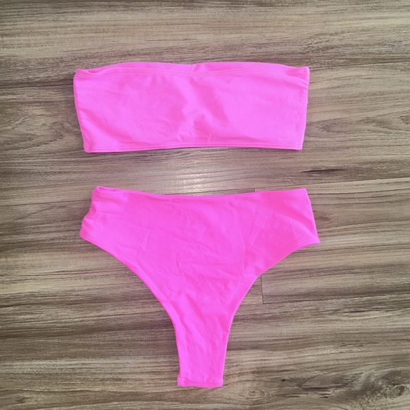 Bandau Style Bikini - Picture 3 of 3